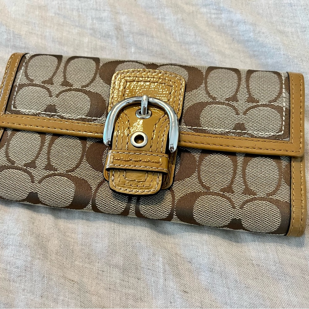 Coach Trifold Wallet